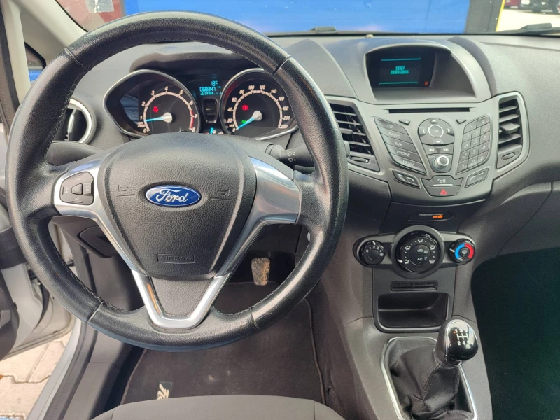 Ford Fiesta, снимка 7 - Автомобили и джипове - 47280060