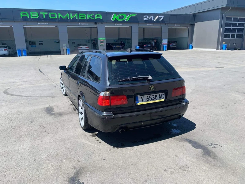 BMW 528, снимка 3 - Автомобили и джипове - 49504057