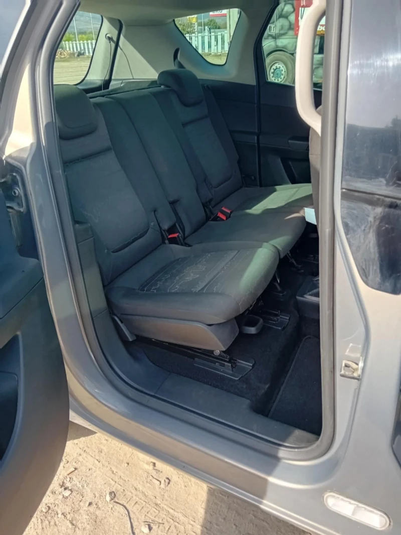 Opel Meriva, снимка 10 - Автомобили и джипове - 52455052