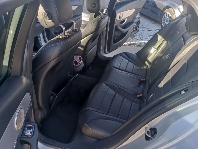Mercedes-Benz C 220 AMG, Burmester , снимка 11 - Автомобили и джипове - 52256072