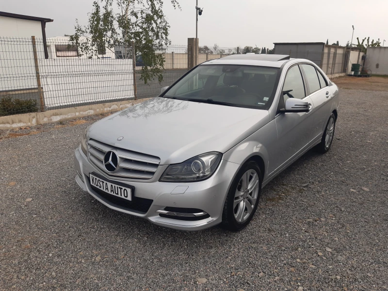 Mercedes-Benz C 220 КАТО НОВ, снимка 9 - Автомобили и джипове - 52496188