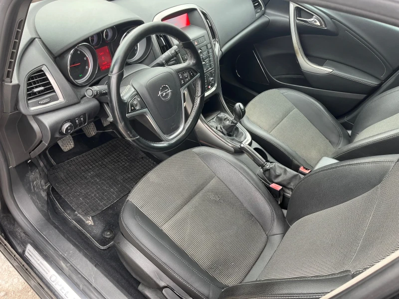 Opel Astra 1.7 CDTI, снимка 7 - Автомобили и джипове - 52652023