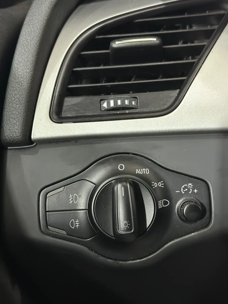 Audi A4 Avant, снимка 14 - Автомобили и джипове - 52721720