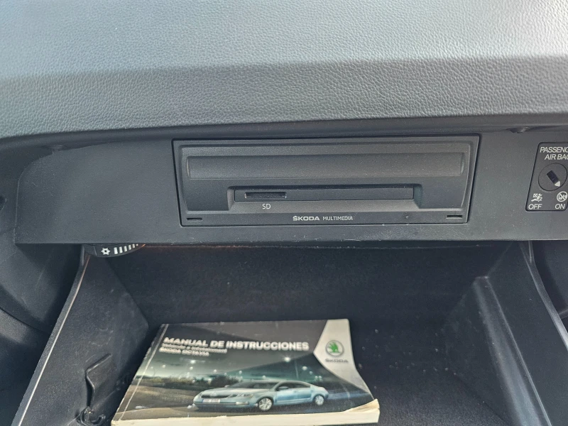Skoda Octavia 1.5  TGI, снимка 12 - Автомобили и джипове - 52893718