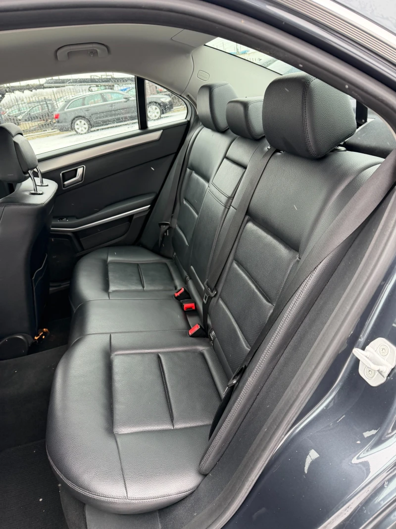Mercedes-Benz E 250 CDI 4MATIC AVTOMAT/NAVI/KOJA EURO 5, снимка 11 - Автомобили и джипове - 53179028