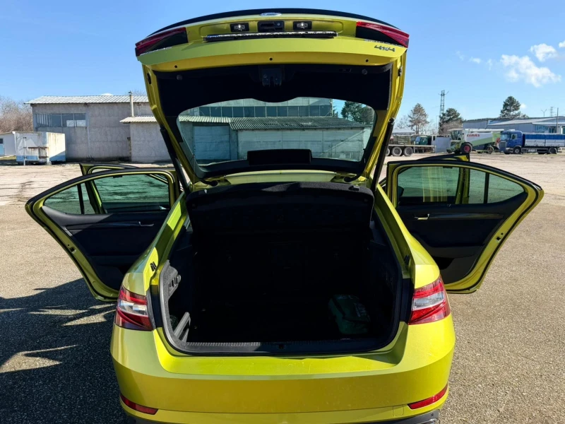 Skoda Superb 2.0tdi, снимка 5 - Автомобили и джипове - 53259238