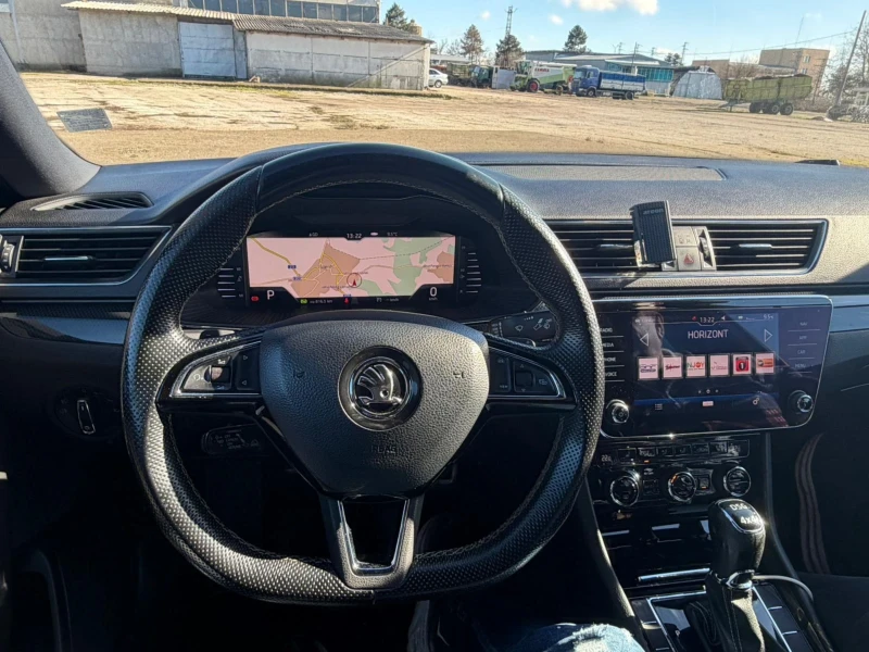 Skoda Superb 2.0tdi, снимка 12 - Автомобили и джипове - 53259238