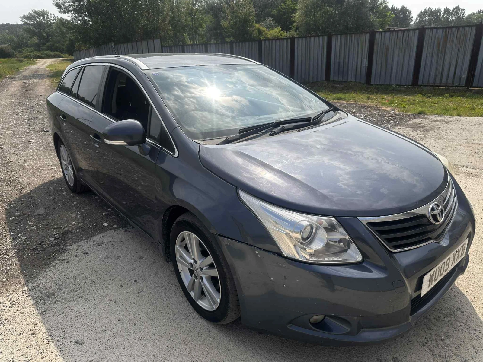 Toyota Avensis 2.0d-4d 126к.с НАВИГАЦИЯ С БГ КАРТА - изображение 5