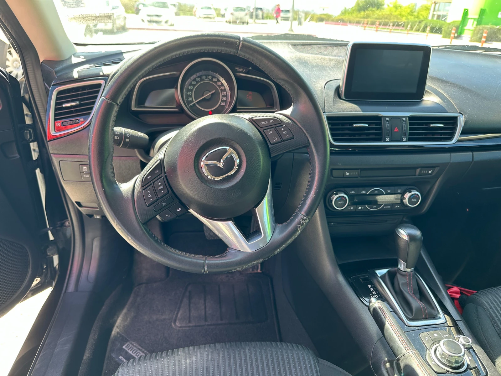 Mazda 3 2.2 D  - изображение 3