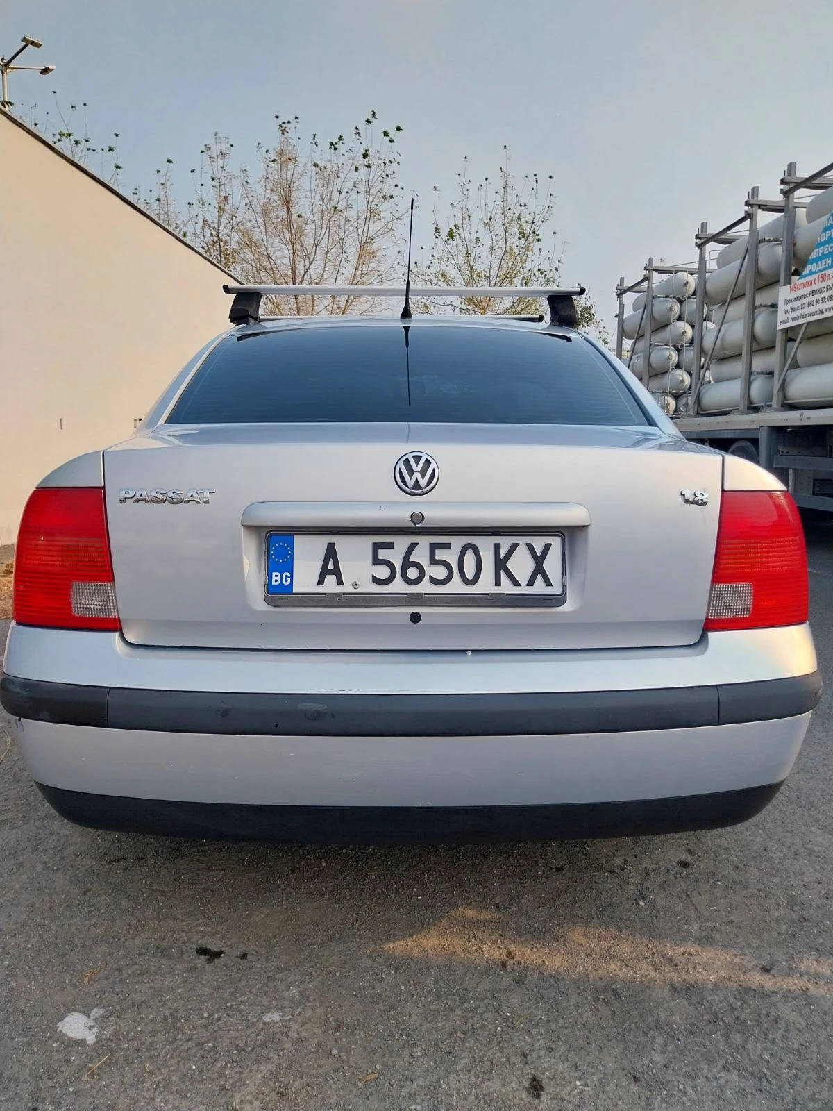 VW Passat 1.8 - изображение 8