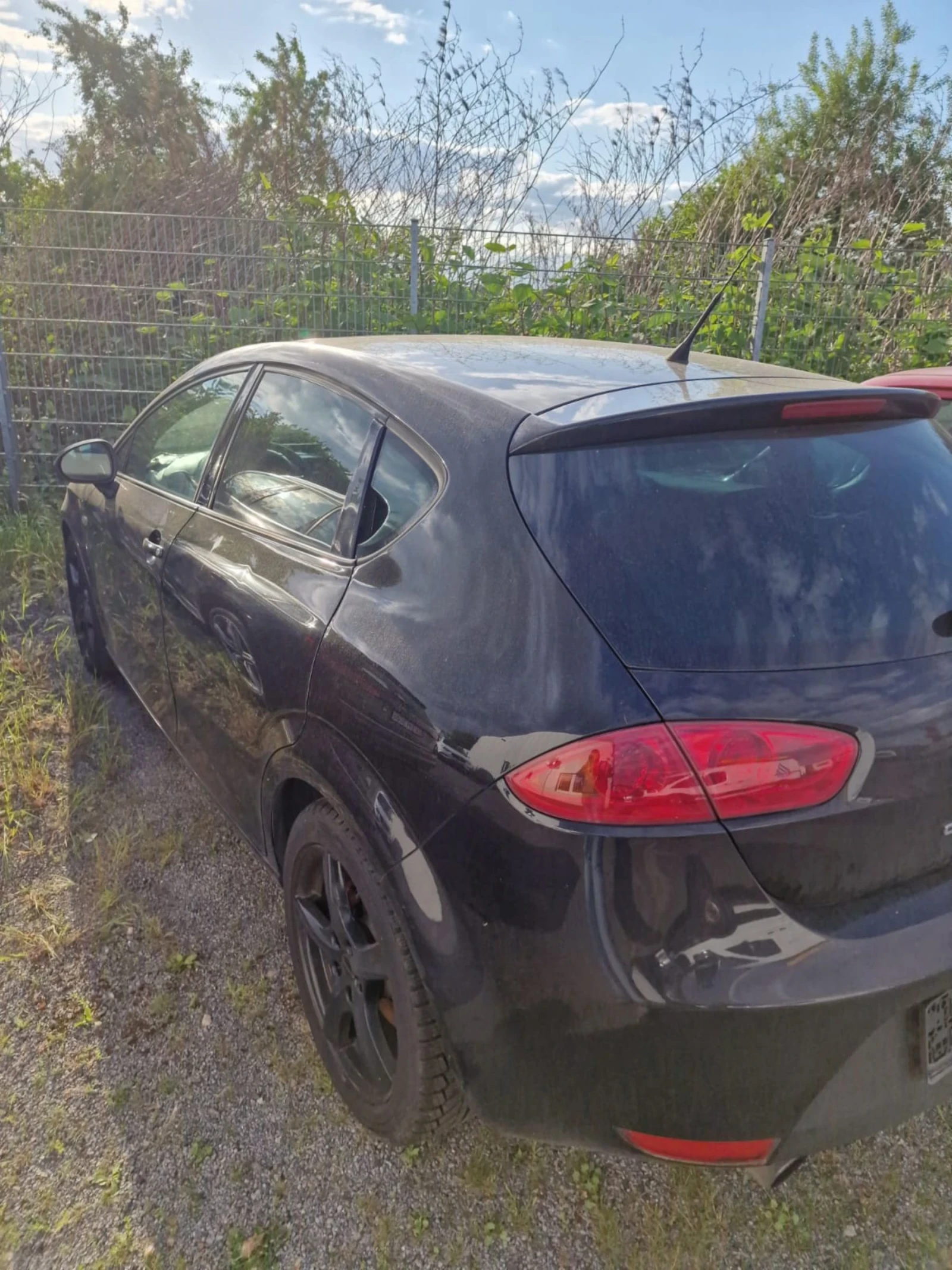 Seat Leon 2.0i CUPRA - изображение 8