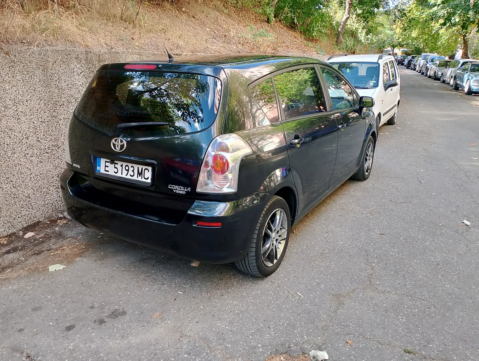 Toyota Corolla verso 1.8 - изображение 3