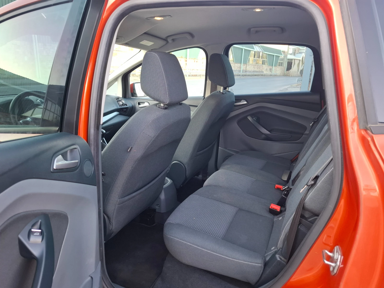 Ford C-max 1.6i 150ps - изображение 9