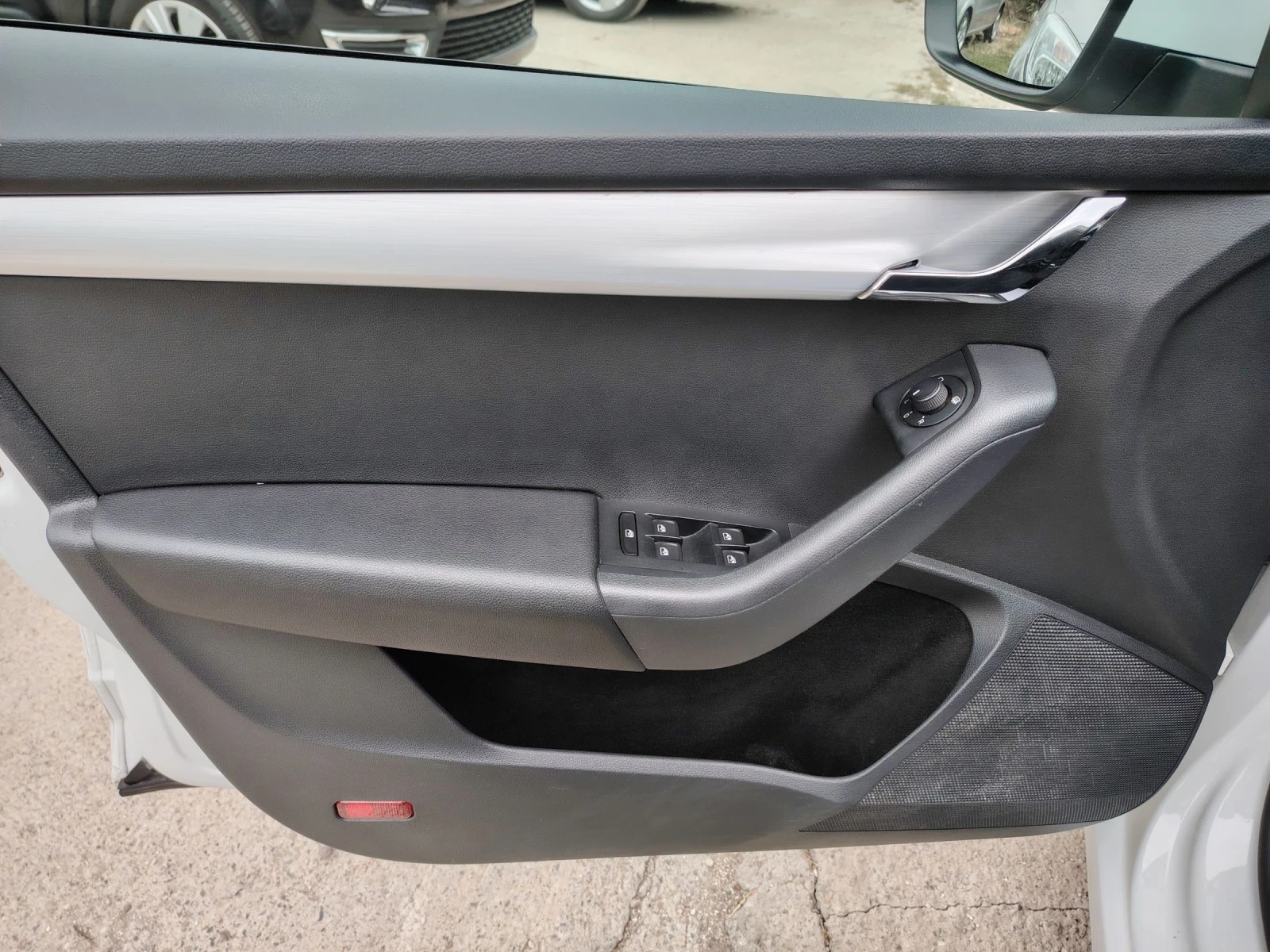 Skoda Octavia 1.6 TDI  | Mobile.bg � ����������� 14