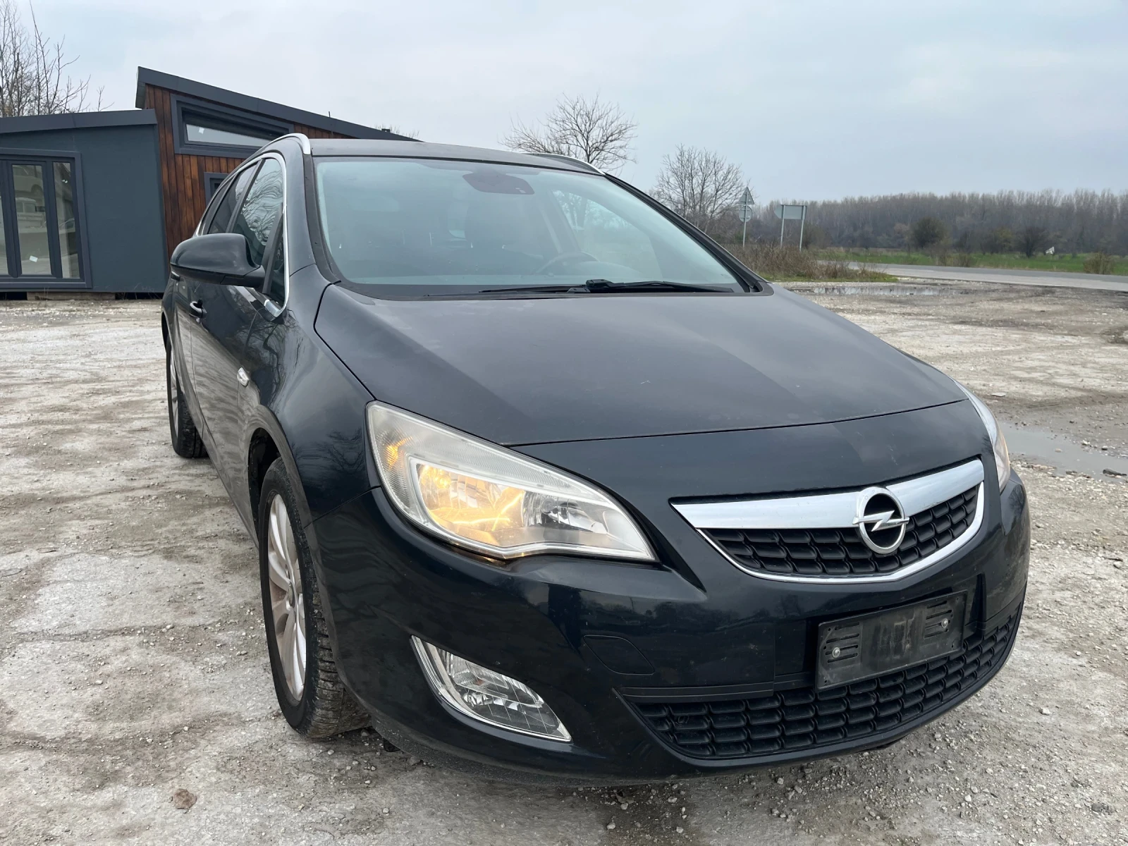 Opel Astra 1.7 CDTI - изображение 2
