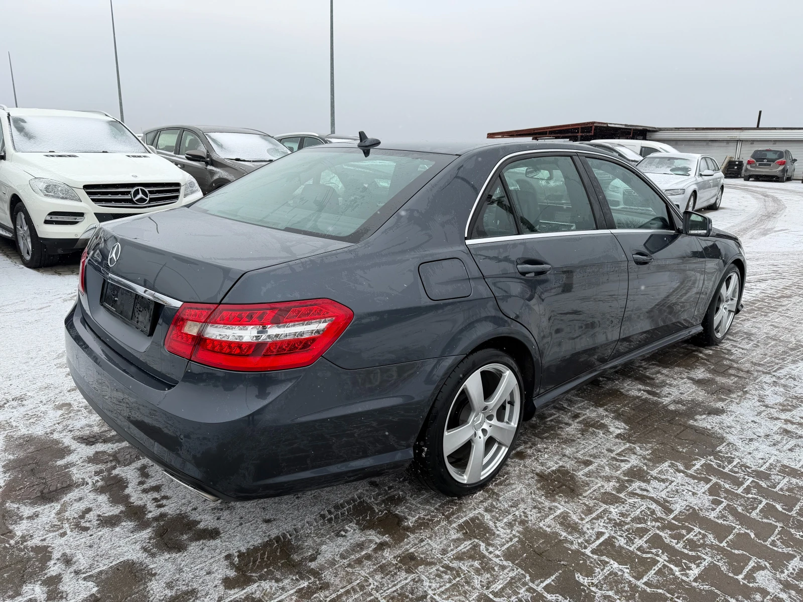 Mercedes-Benz E 250 CDI 4MATIC AVTOMAT/NAVI/KOJA EURO 5 - изображение 6