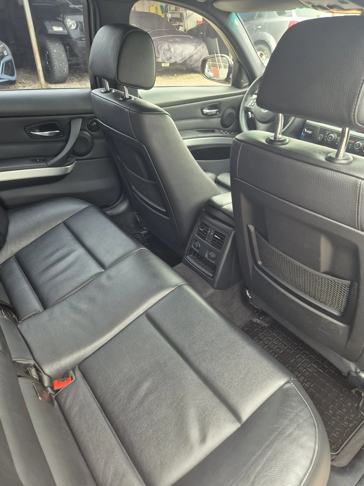 BMW 335  ��������� 400�� 🔝 | Mobile.bg � ����������� 11