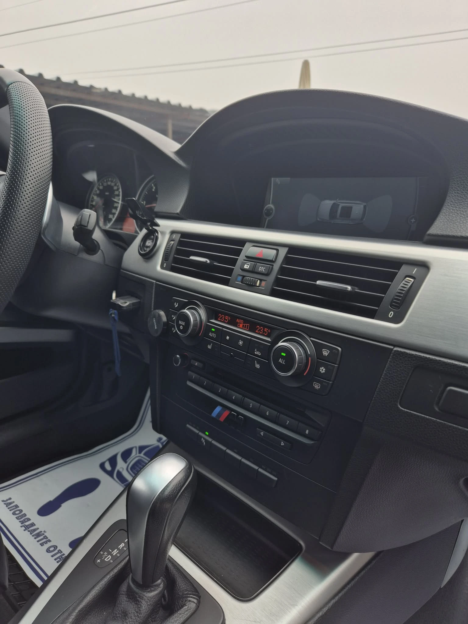 BMW 335  Автоматик 400кс 🔝 - изображение 9