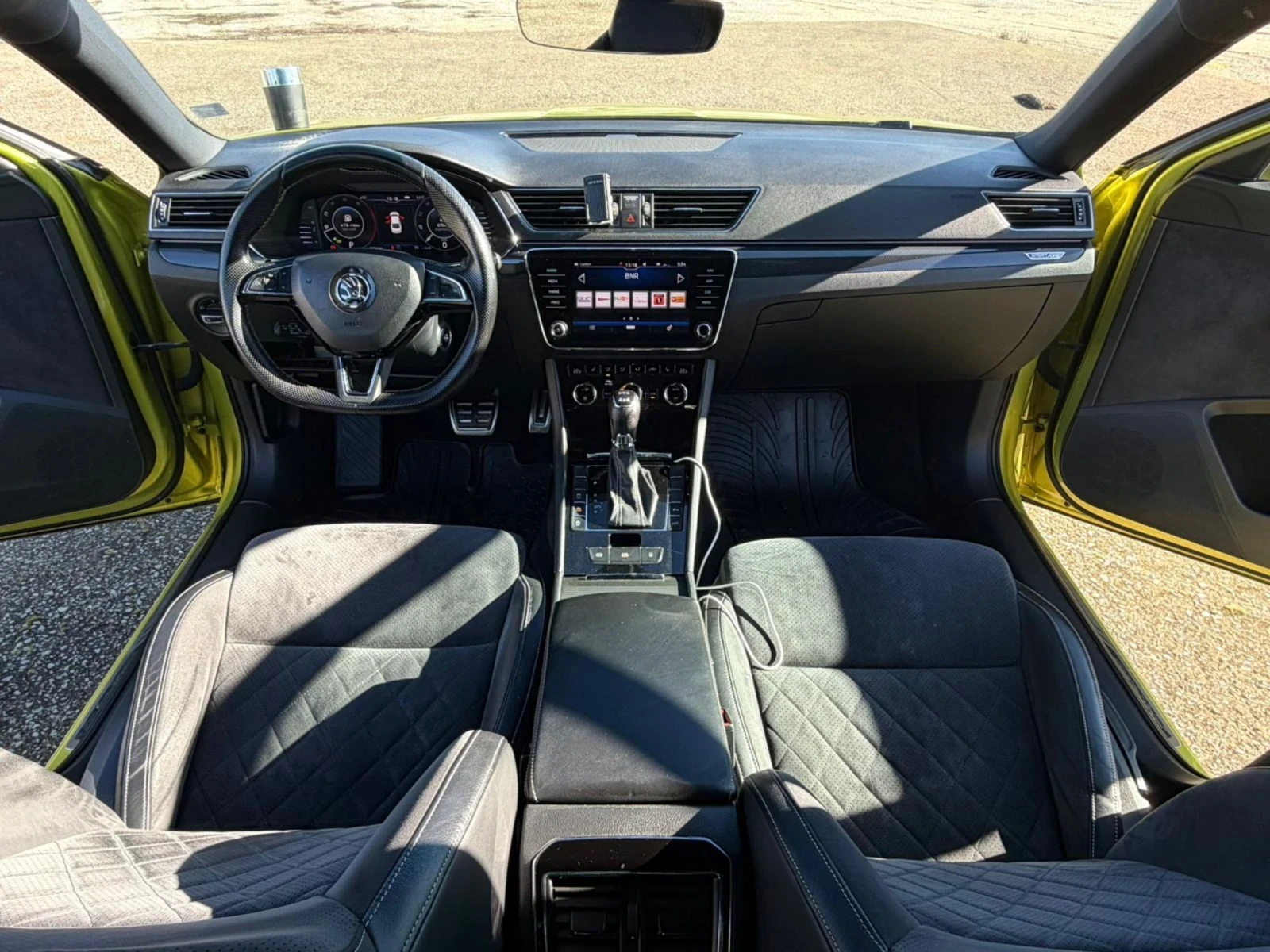 Skoda Superb 2.0tdi - изображение 8