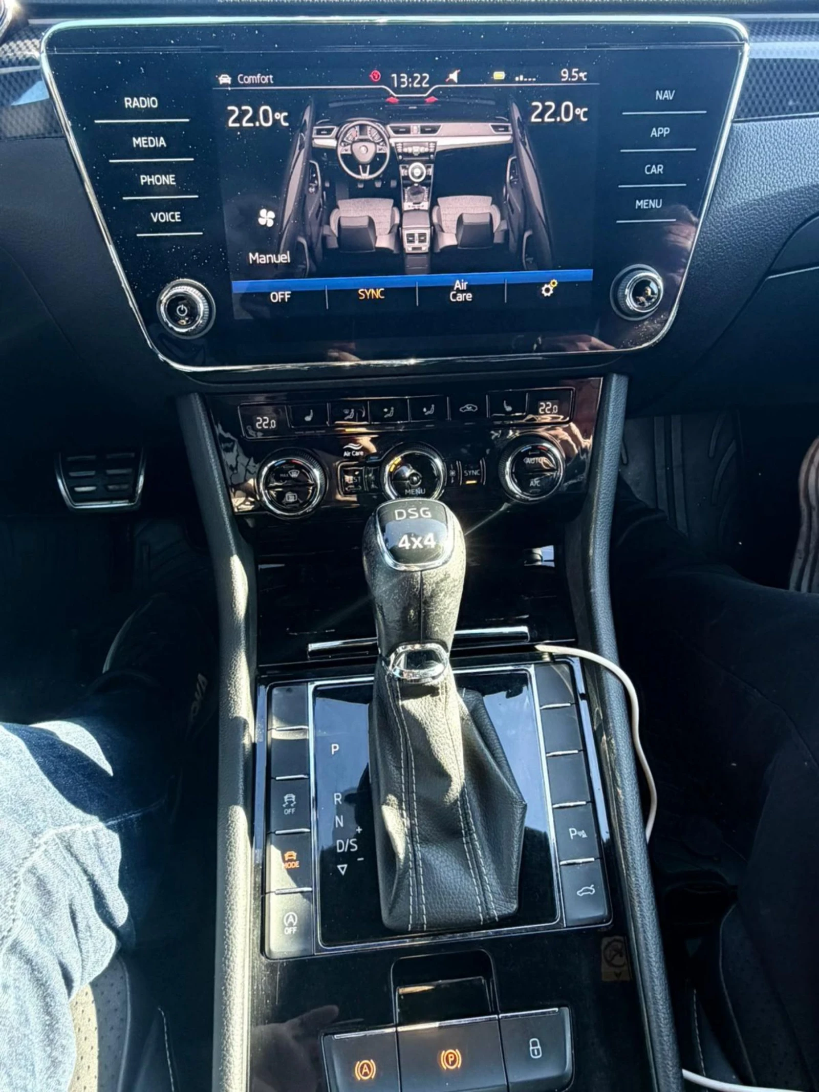 Skoda Superb 2.0tdi - изображение 10