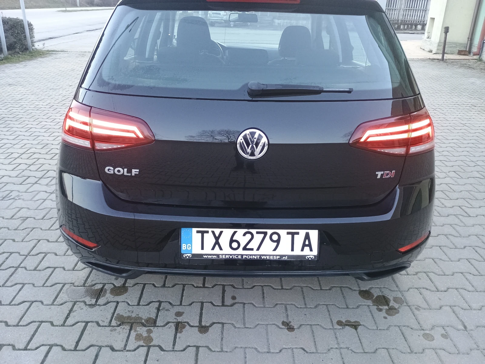 VW Golf 1.6tdi car play, снимка 4 - Автомобили и джипове - 54324592