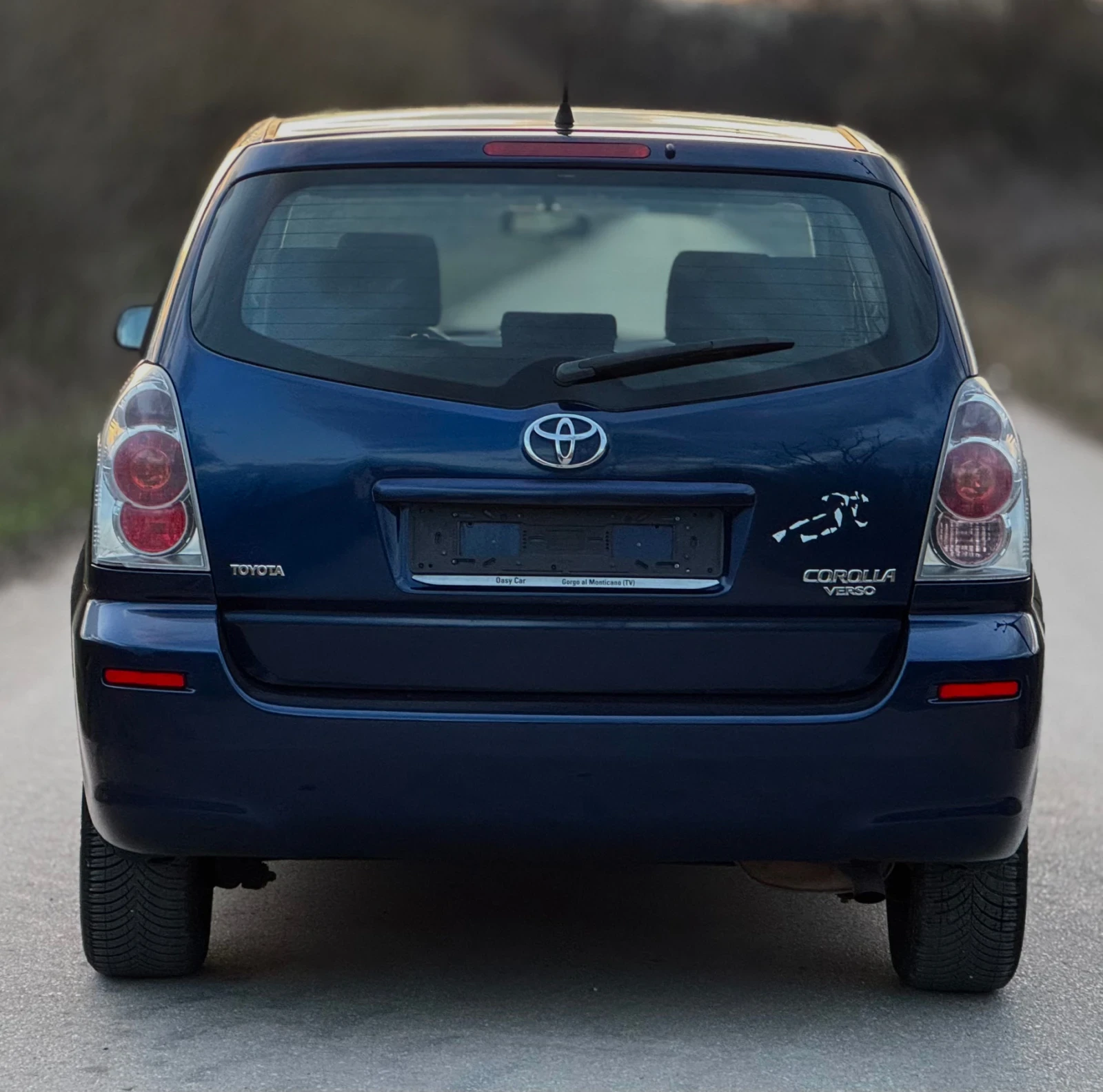 Toyota Corolla verso Toyota Corolla Verso 1.8 VVT-i, 129 к.с., 2006 г, снимка 5 - Автомобили и джипове - 53998785