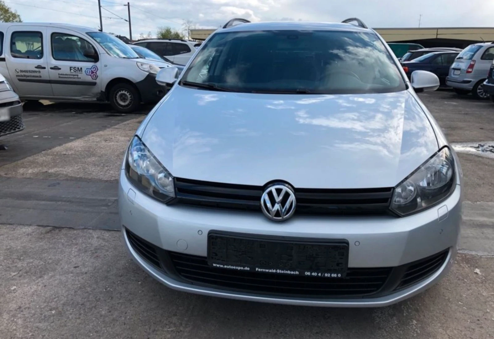 VW Golf, снимка 8 - Автомобили и джипове - 54069220