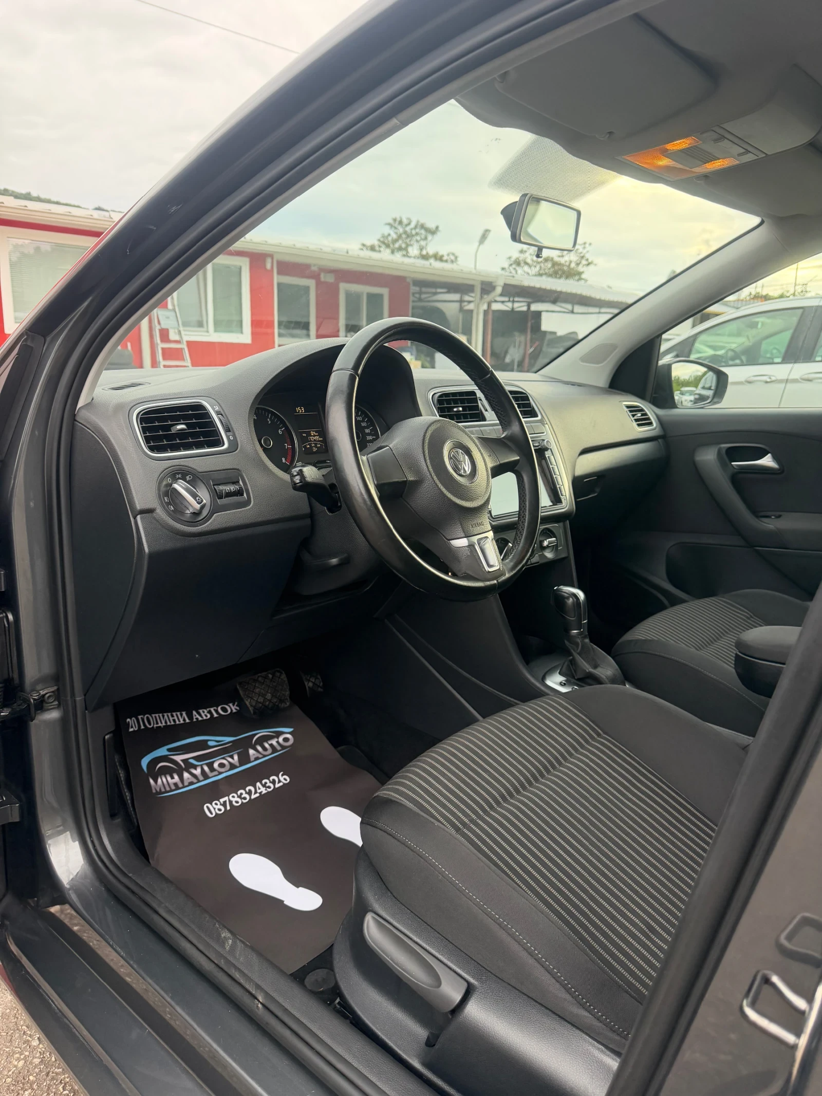 VW Polo 1.4MPI NAVI/AVTOMAT, снимка 9 - Автомобили и джипове - 54495287