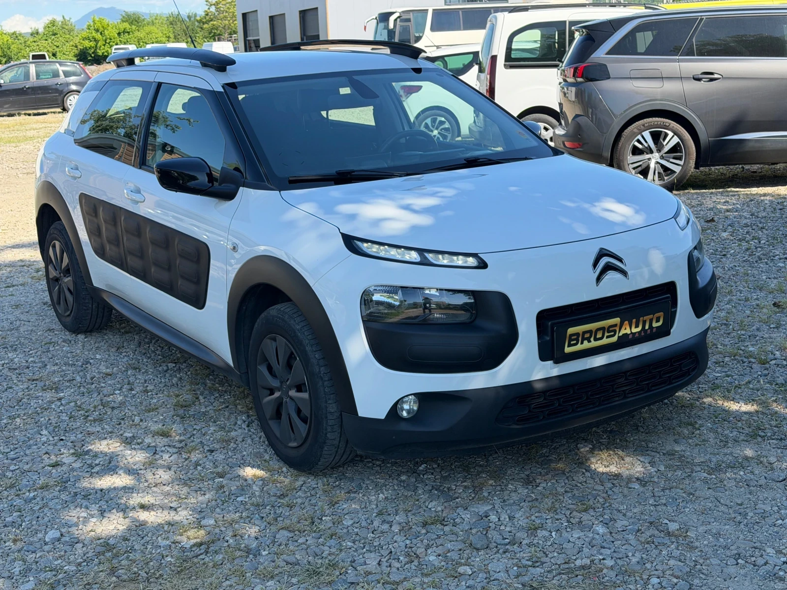 Citroen C4 Cactus 1.6 HDI , снимка 2 - Автомобили и джипове - 54713349