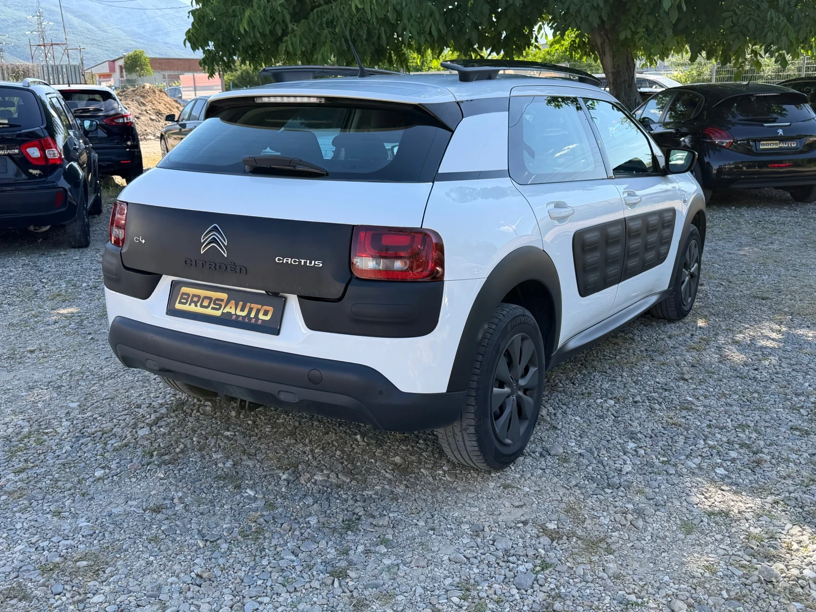 Citroen C4 Cactus 1.6 HDI , снимка 5 - Автомобили и джипове - 54713349