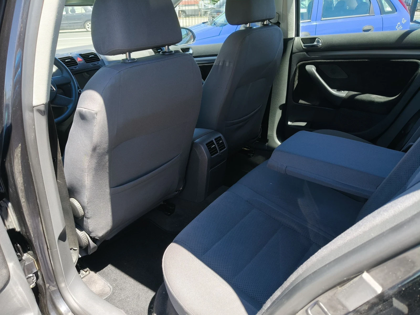 VW Golf 1.9TDI Navi/Clima, снимка 10 - Автомобили и джипове - 54719684