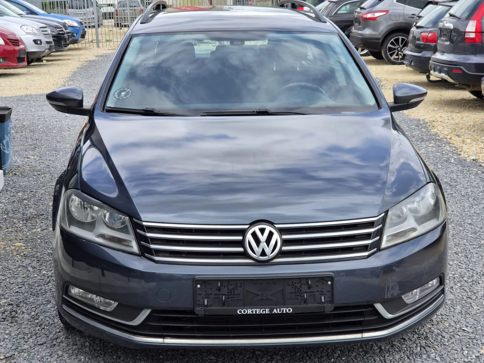 VW Passat 2.0 TDI, снимка 3 - Автомобили и джипове - 54750112