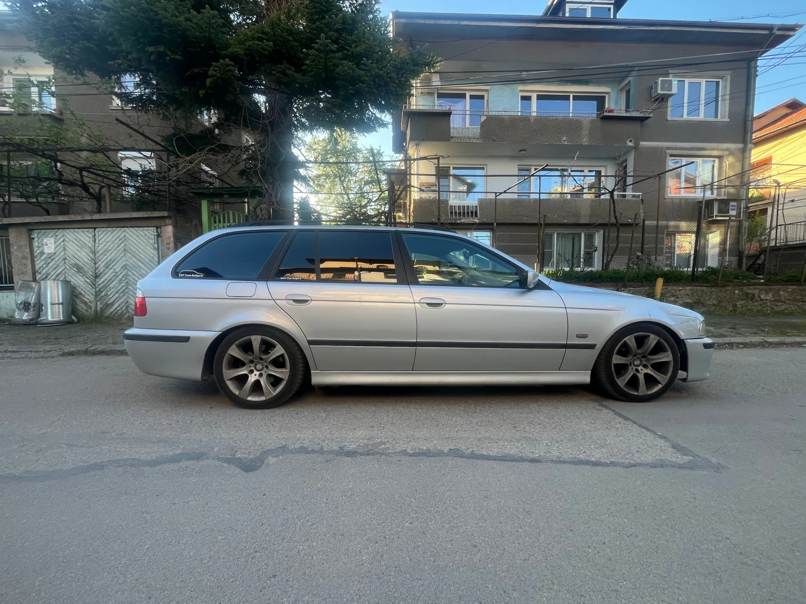 BMW 525, снимка 4 - Автомобили и джипове - 54828595