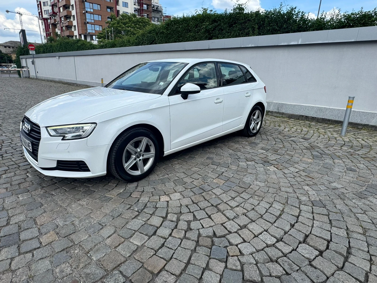 Audi A3 Sportback, снимка 2 - Автомобили и джипове - 54836878