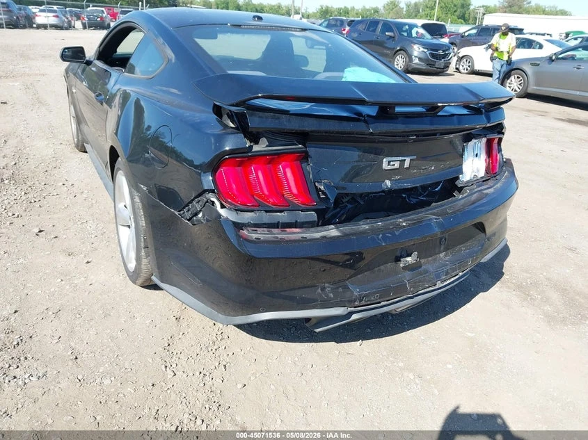 Ford Mustang 5.0l Gt, снимка 5 - Автомобили и джипове - 54860722