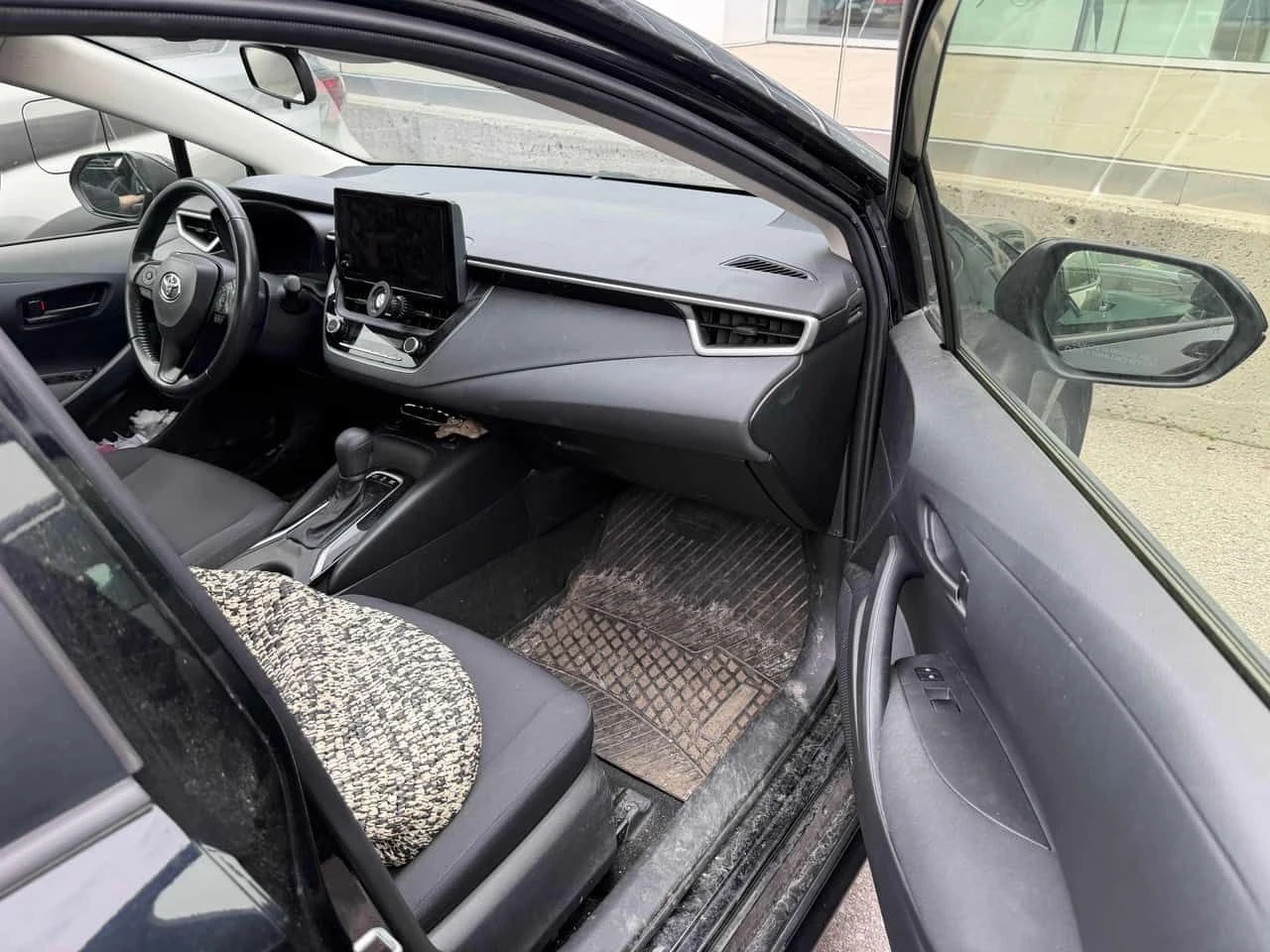 Toyota Corolla * Hybrid * CARFAX * ОТ ПРЕДСТАВИТЕЛСТВО, снимка 13 - Автомобили и джипове - 55061651