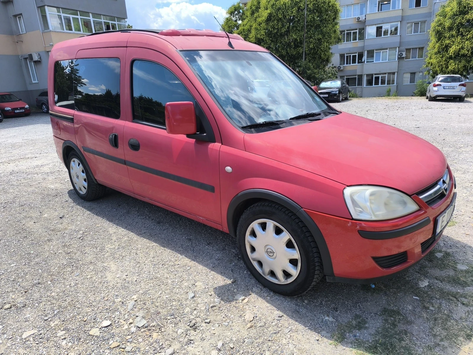 Opel Combo, снимка 4 - Автомобили и джипове - 55263024