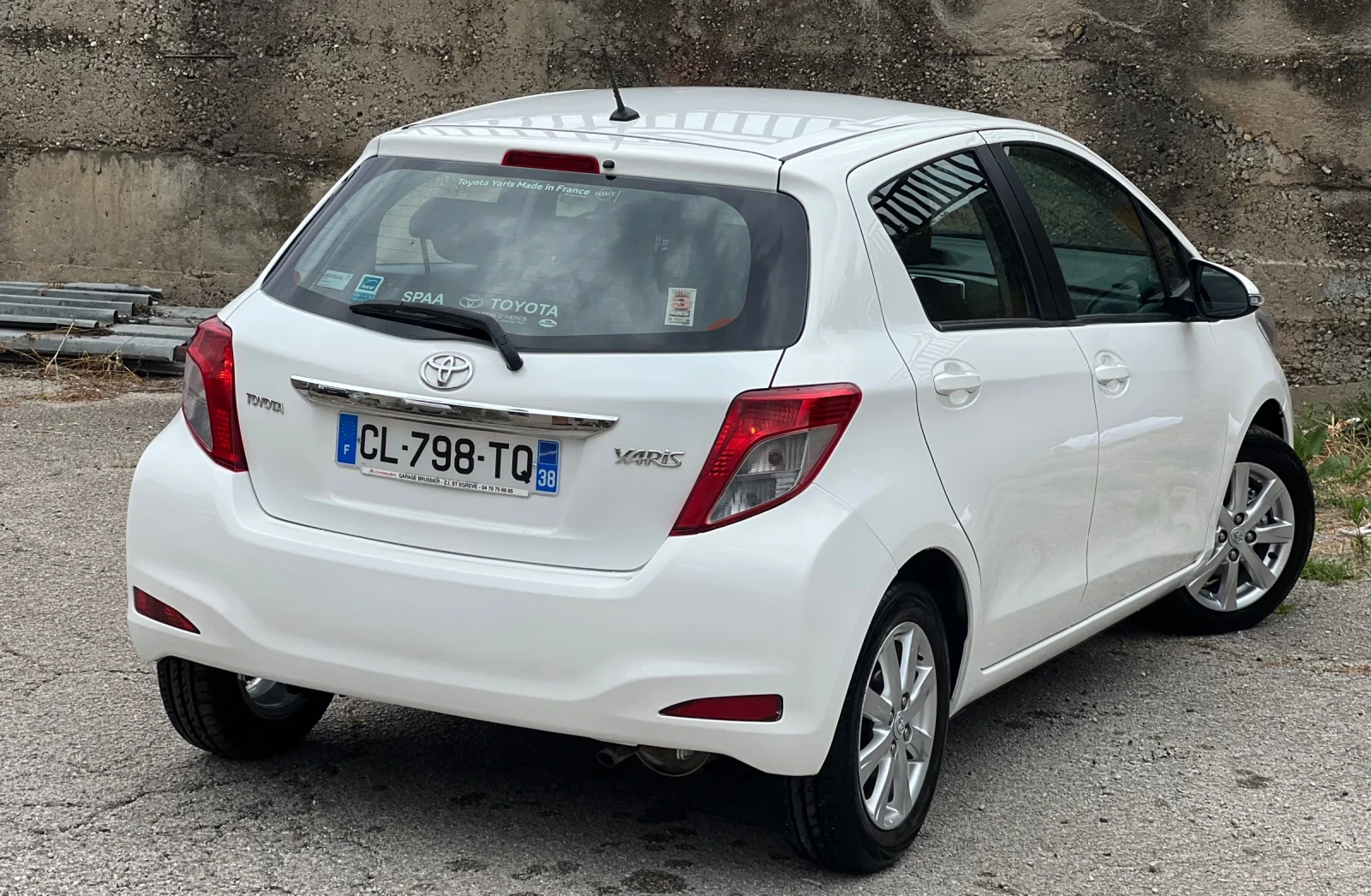 Toyota Yaris БЕНЗИН ВЕРИГА , снимка 5 - Автомобили и джипове - 55376730