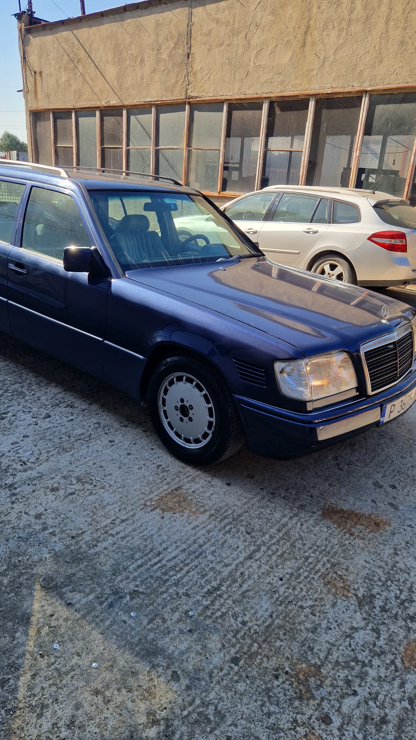 Mercedes-Benz E 250, снимка 5 - Автомобили и джипове - 55990721