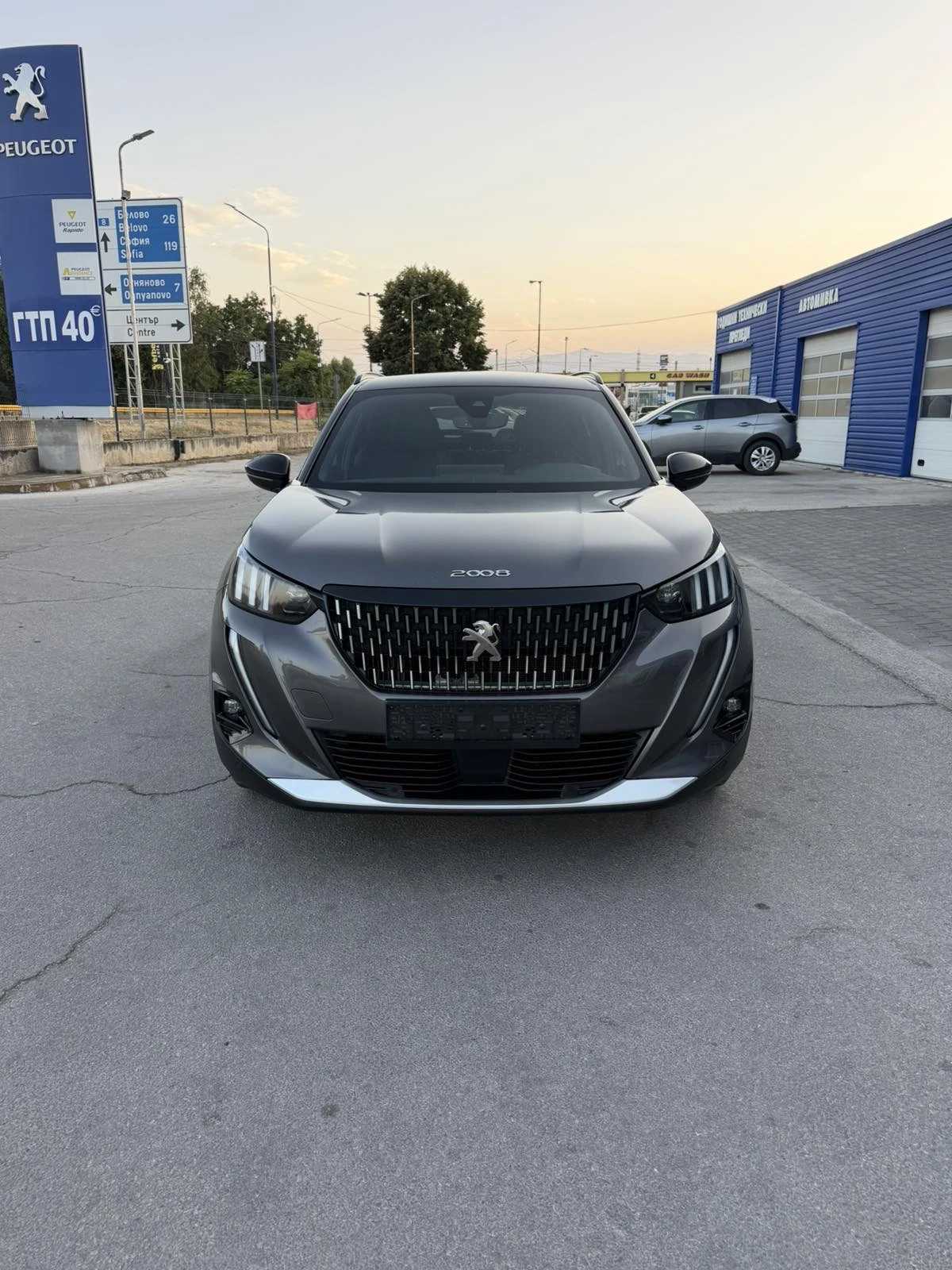 Peugeot 2008 GT-line full led, снимка 8 - Автомобили и джипове - 56010578