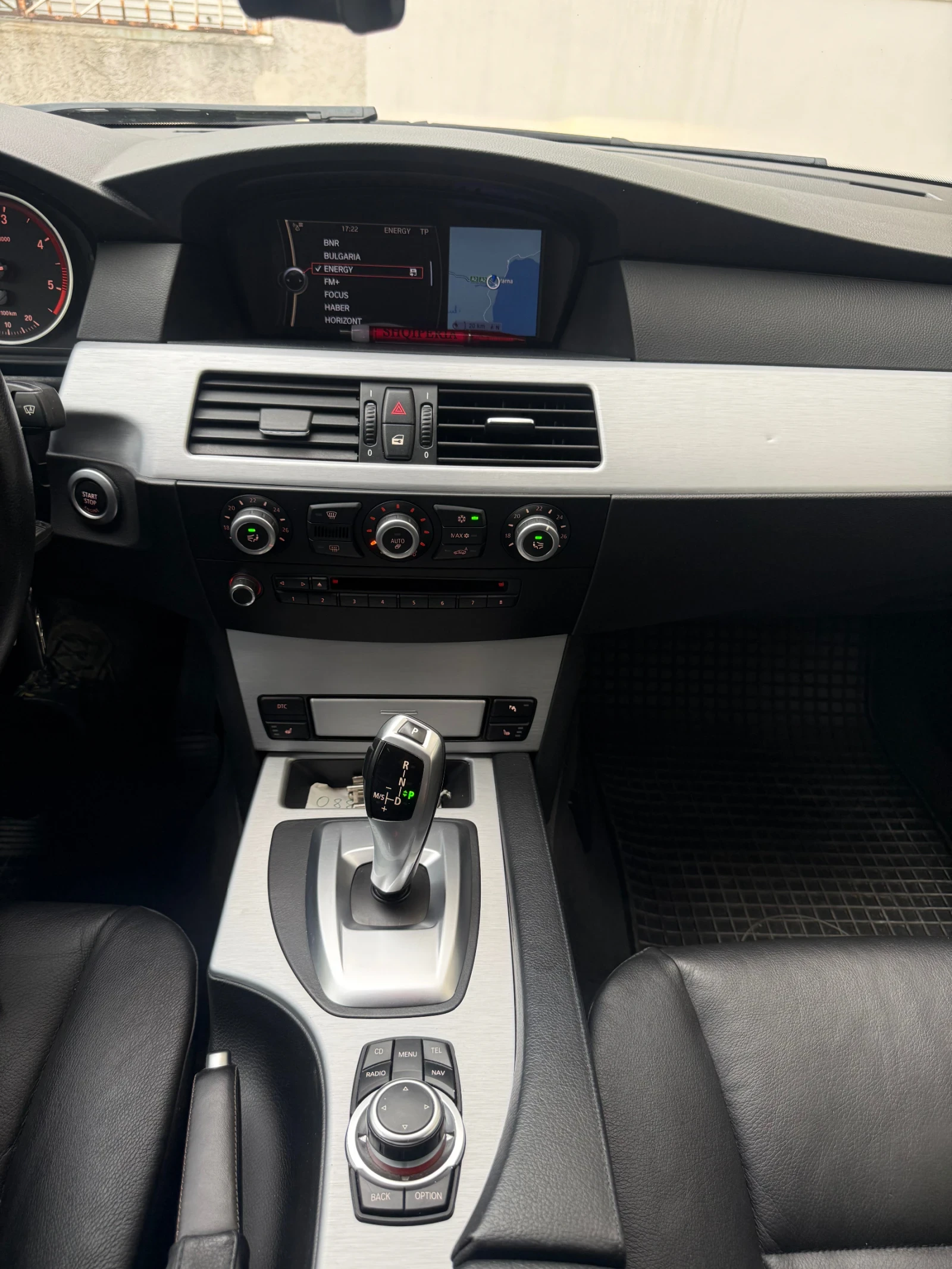 BMW 525 525d, снимка 12 - Автомобили и джипове - 56091420