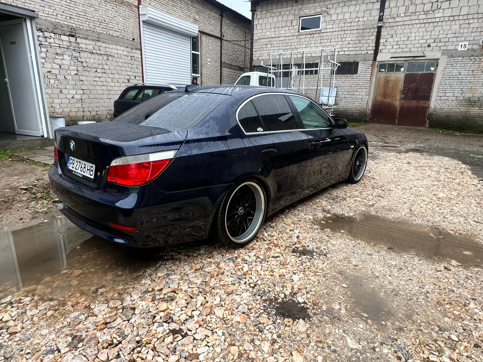 BMW 530, снимка 2 - Автомобили и джипове - 56642311