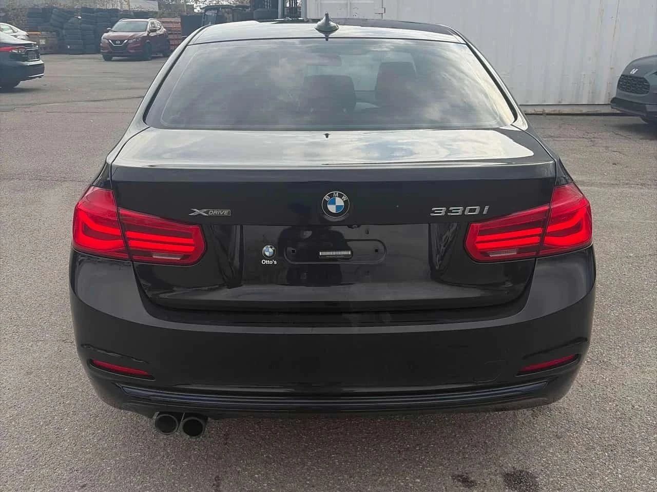 BMW 330, снимка 4 - Автомобили и джипове - 56730257