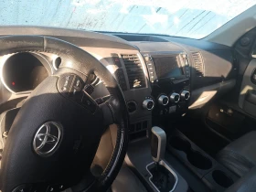 Toyota Sequoia LIMITED* 5.7* V8* ПОДГРЕВ* КАМЕРА* КЕЙЛЕС, снимка 9