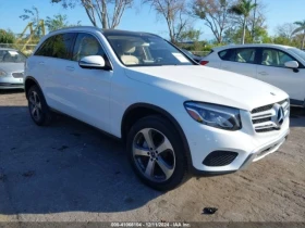  Mercedes-Benz GLC 30...