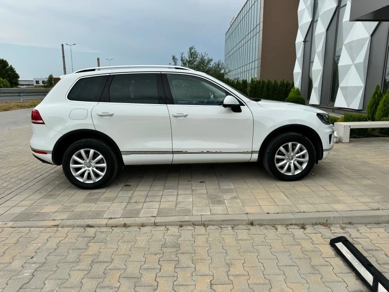 VW Touareg 3.0TDI-FACE-НАВИ-ПОДГРЕВ-ПАМЕТ-LED-, снимка 4 - Автомобили и джипове - 46394039