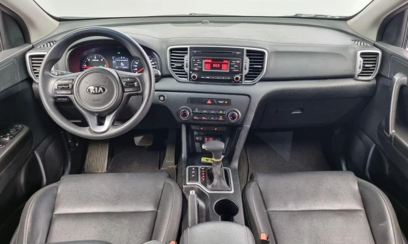 Kia Sportage, снимка 7 - Автомобили и джипове - 51889763