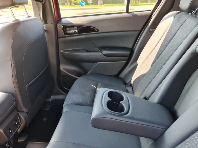 Mitsubishi Eclipse Cross 2.4PHEV/188HP/SELECT/4X4/360/NAVI/LED/817v, снимка 11 - Автомобили и джипове - 52391675