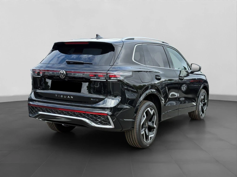 VW Tiguan 2.0 TDI 4-MOTION R-LINE CAMERA LED , снимка 2 - Автомобили и джипове - 52473961