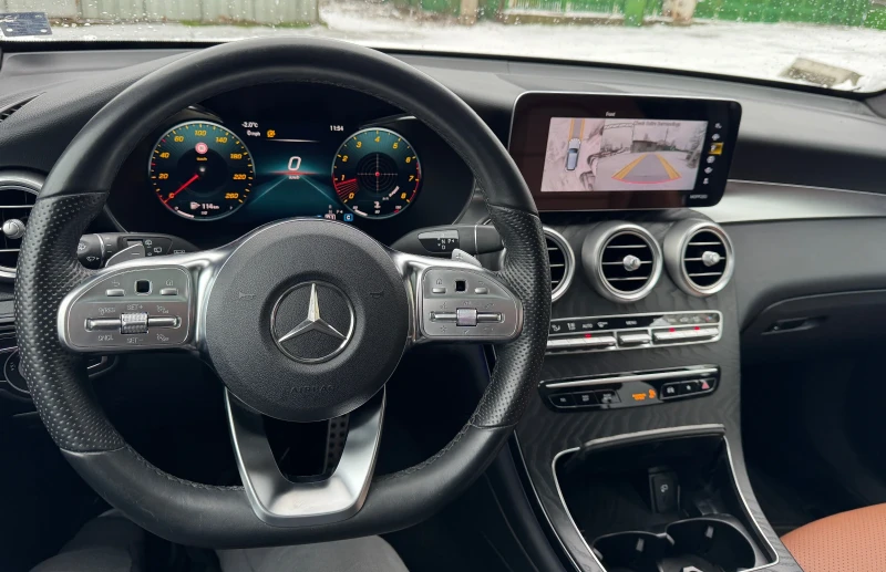 Mercedes-Benz GLC 300 AMG, FACELIFT, AMBIENT, 360 view, 4 MATIC, DIGITAL, снимка 11 - Автомобили и джипове - 52893557